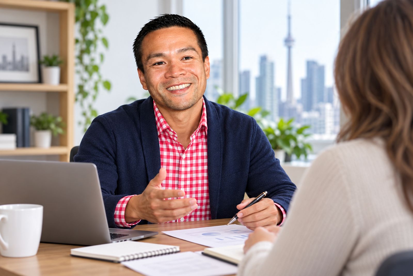 Michael Le Chi, CFP, in a financial planning meeting
